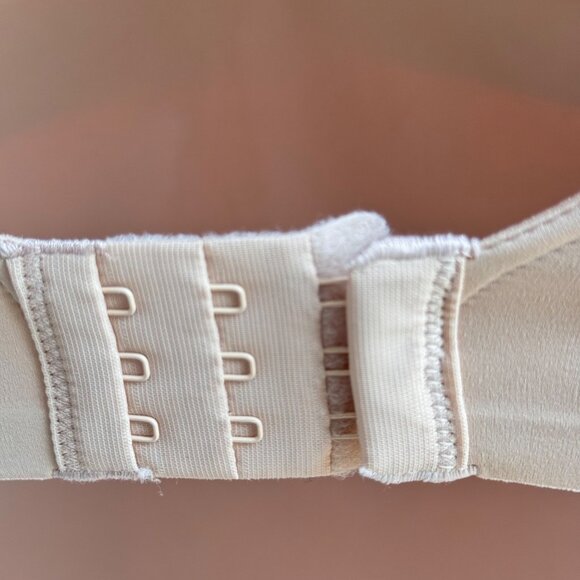 Maidenform Wireless Bra 38D Smartzone Cups Convertible Straps DM2301 Nude Color - Picture 13 of 14